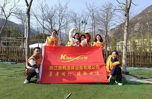 Our Kinko Flow business team went on a trip